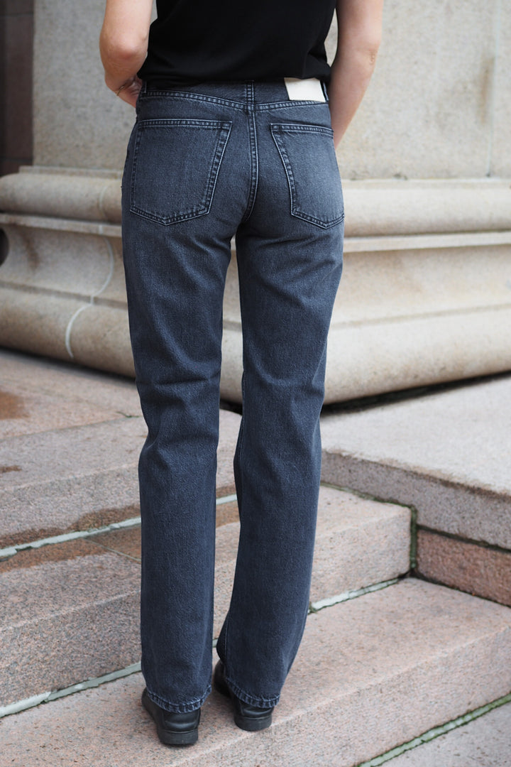 Dagmar - Straight Leg Denim Dark Grey/Black